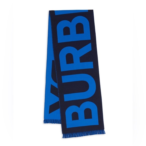 Burberry Scarf - Picture 2 of 8